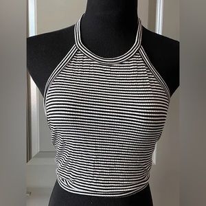 acemi black and white striped tank